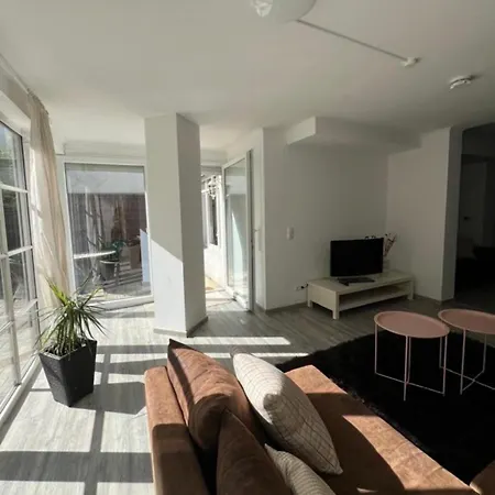 Gemuetliche Wohnung- Lage Am Buergerpark *
